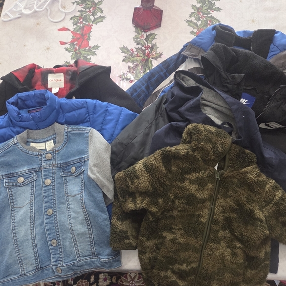 Multiple Brands Boys Jackets/ Coats 2T/ 24 Mos